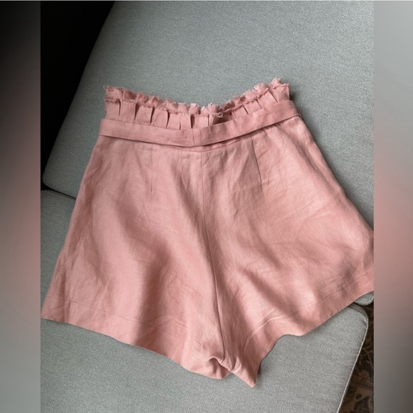 Alexis Jolan Linen Shorts - Picture 12 of 16